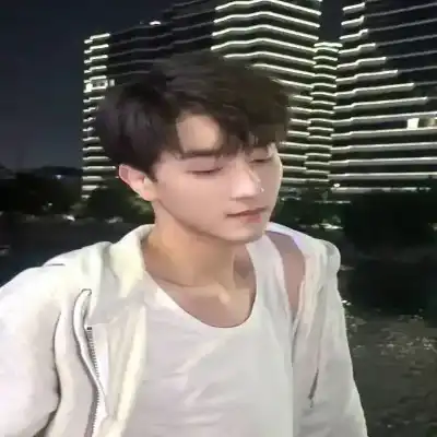 贺森