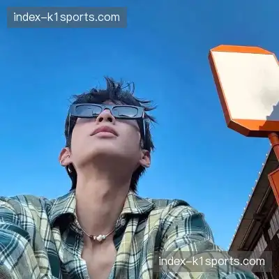 祁露语